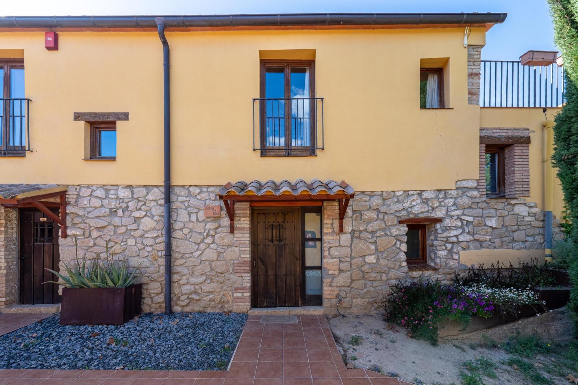 Vila Mas De Sisco Flix Exteriér fotografie